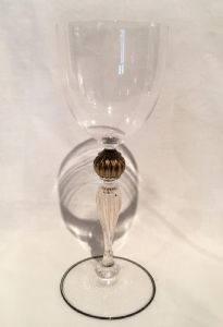 CALICE DA VINO IN VETRO “CRISTALLINO” CON STELO LAVORATO CON POLVERE D’ORO- BICCHIERE DI MURANO - VENEZIA – Firmato Pauly